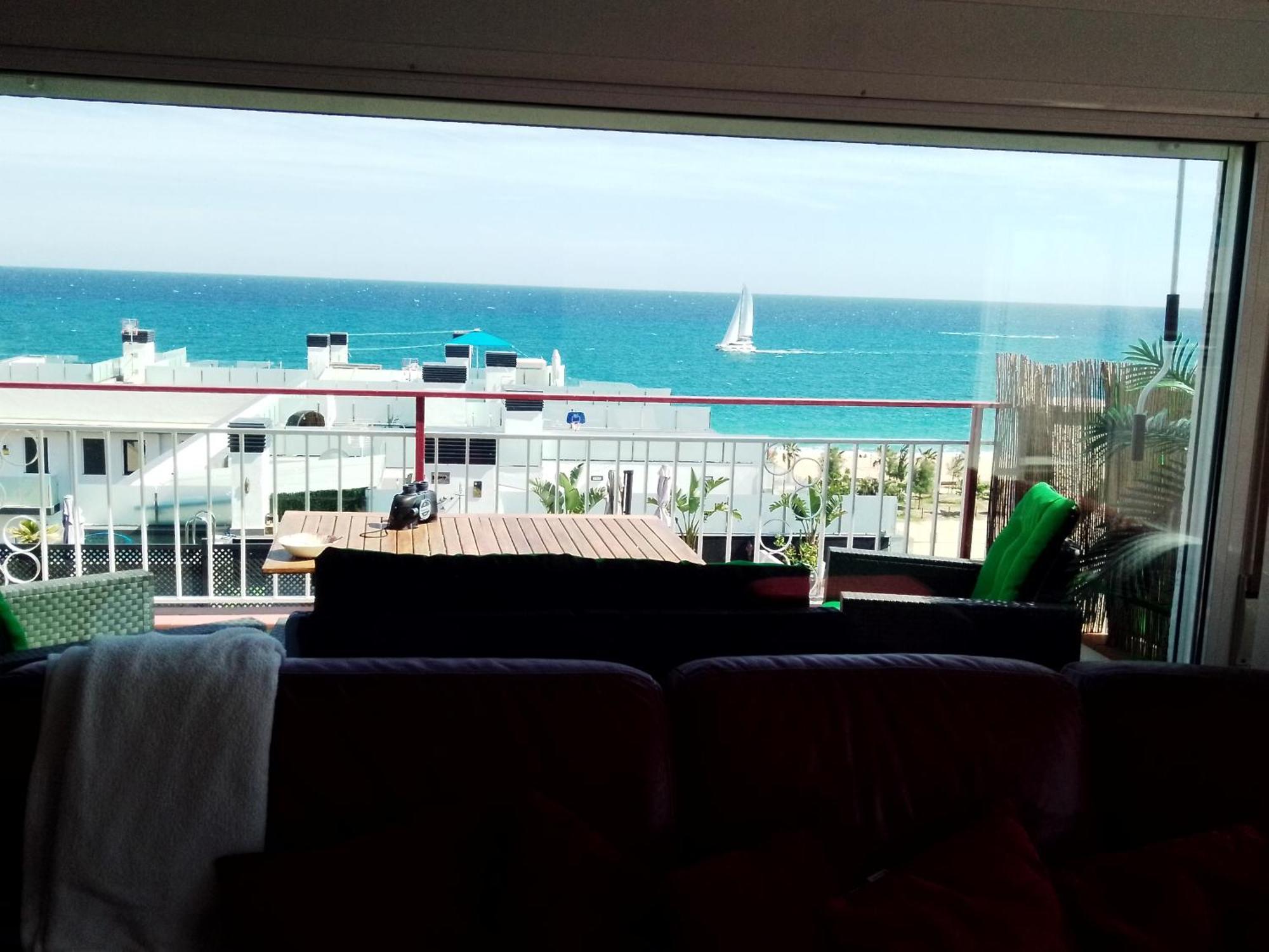 Appartamento terraza al mar Pineda de Mar Esterno foto